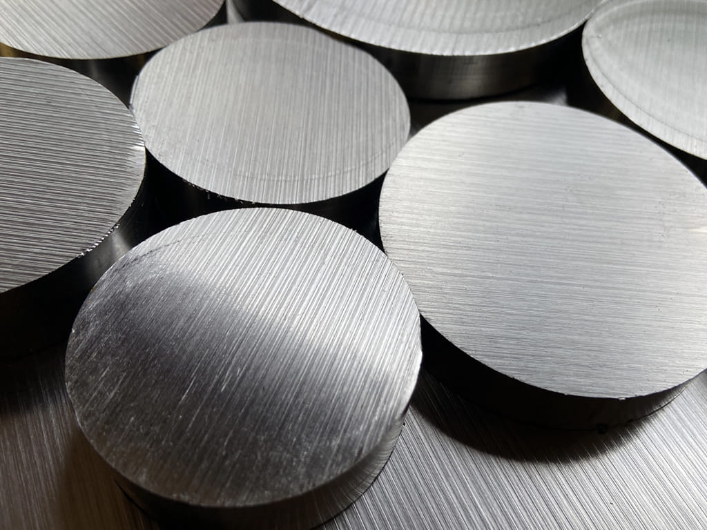Duplex stainless steel circles and blanks